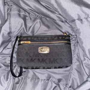 Michael Kors Wristlet